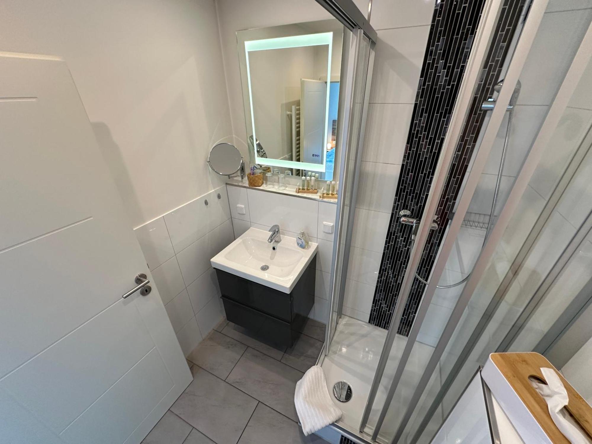 Auszeit Apartment Duesseldorf ภายนอก รูปภาพ